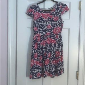 Mauve dress!! So cute